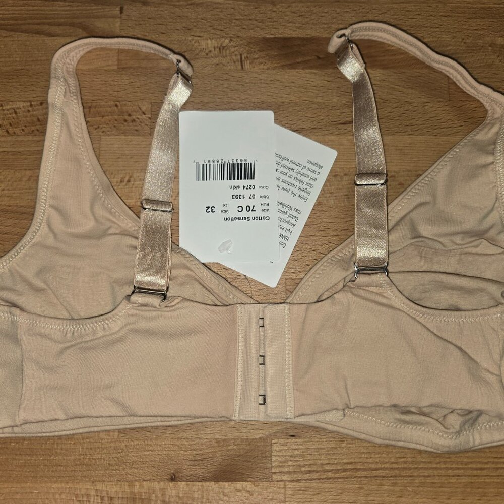 HANRO Cotton Sensation Soft Cup Bra 32C - Picture 2 of 9